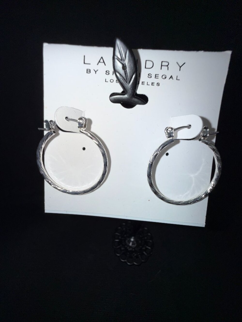 Laundry by Shelli Segal silver-tone twisted hoop earrings